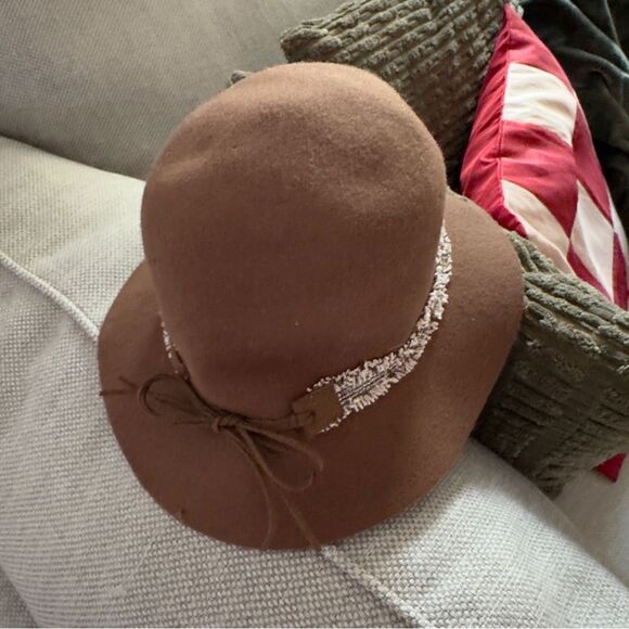 Nine West Felt Hat NWT - Picture 5 of 11